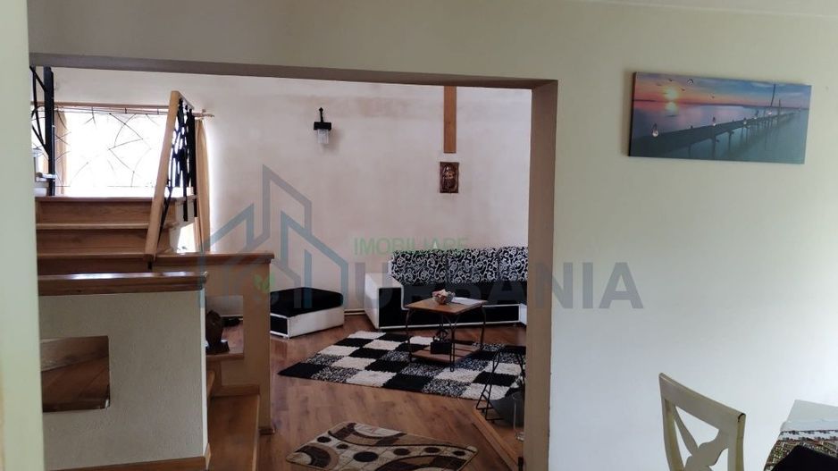 Casă cu etaj strada.Moara de Vănt - Poză 4