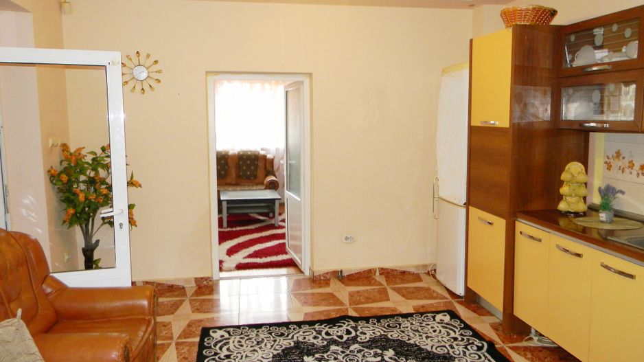 Casa mobilata in Centrul Mun. Sacele - Poză 16