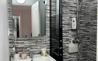 Case cu 7 camere, curte proprie + spălătorie, în Sighetu Marmației - Poză 20