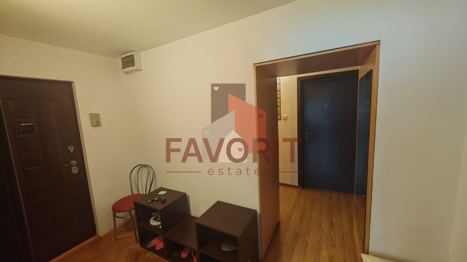 4 camere | centrala proprie | etaj intermediar | zona excelenta | renovat | - Poză 7