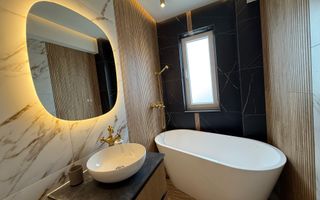 Apartament spațios și luminos cu 3 Camere I Rădăuți - Poză 31