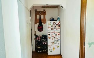Apartament 2 camere| Etaj 4/4| Necesită renovare| Anvelopat| Parcare - Poză 5