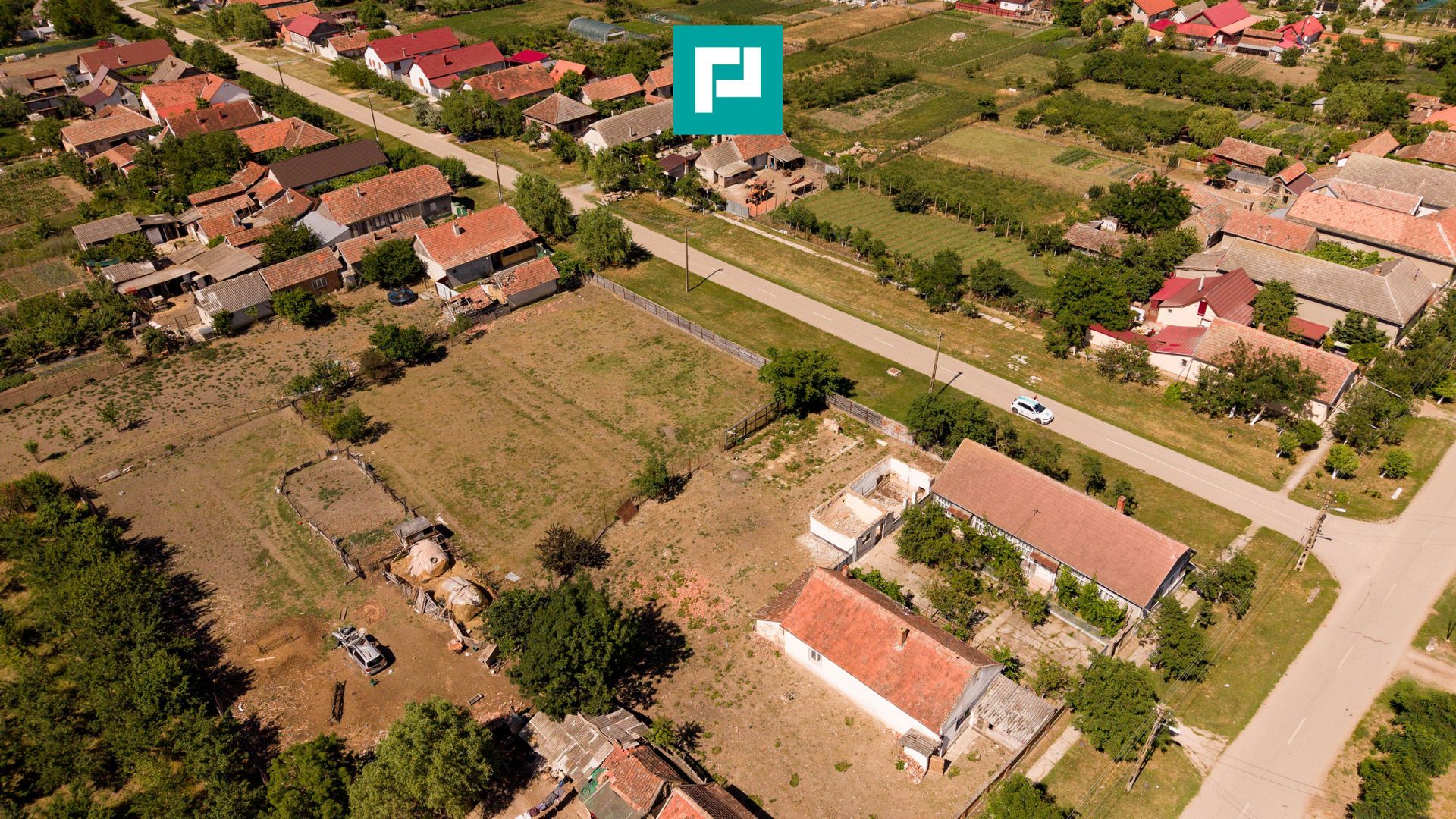 Teren intravilan de 1492 mp în Nădab - Poză 4