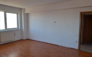 Apartament 2 camere decomandat cu garaj, zona Europa - Poză 2