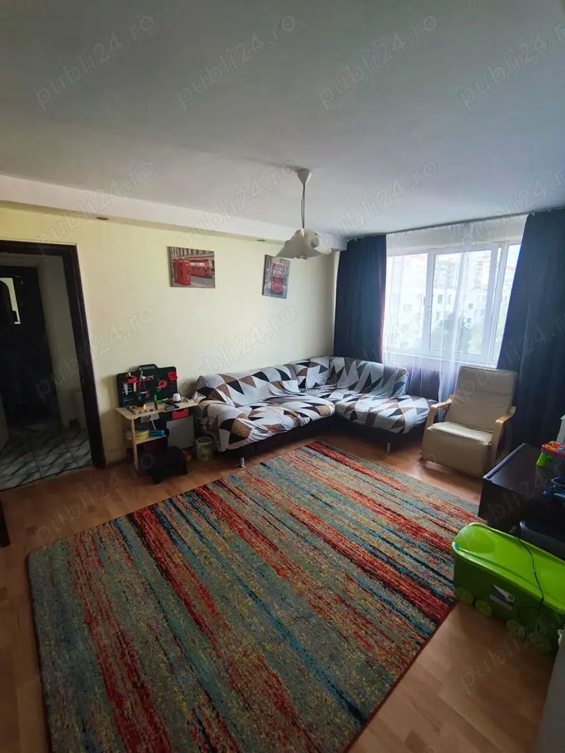 De vanzare apartament 3 camere, centrala, Rahova/Sos Alexandriei - Poză 1