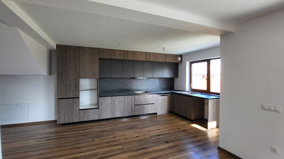 Casa noua zona Izvor - Poză 8