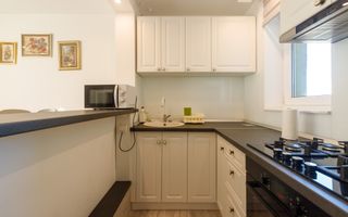 Vânzare, apartament cu 2 camere în zona Drumul Taberei - Poză 5