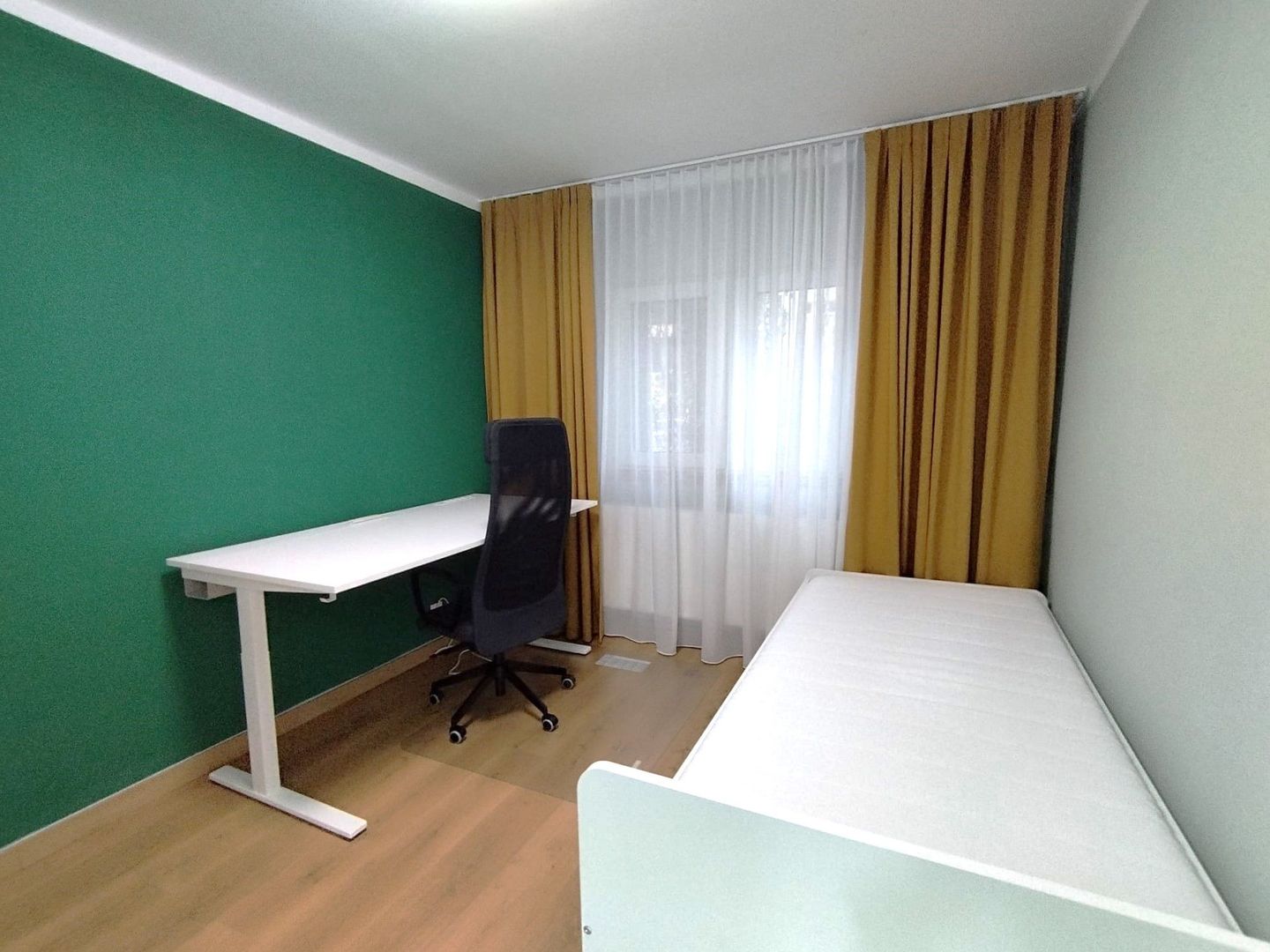 Apartament cu 3 camere finisat modern str. Louis Pasteur - Poză 6