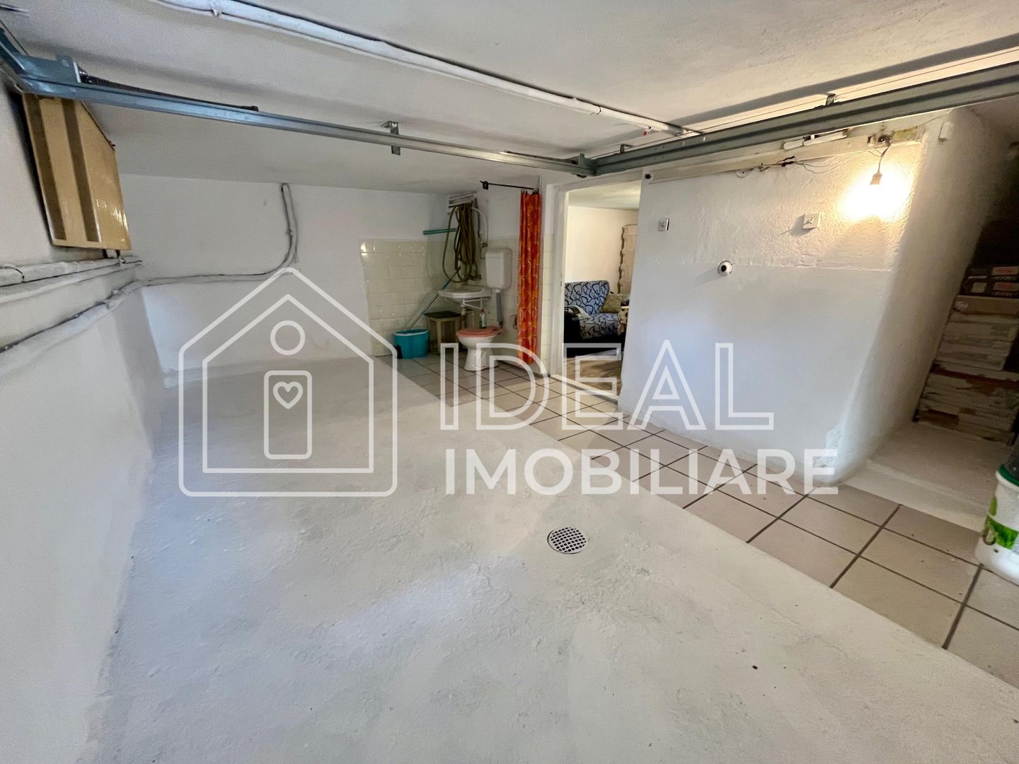 Casă individuală de vânzare / închiriere | 230 mp utili | Cisnădie - Poză 2