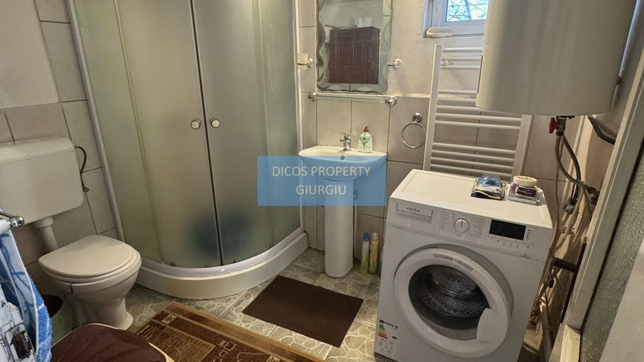 De Vânzare - Casă, Strada Griviței - Poză 12