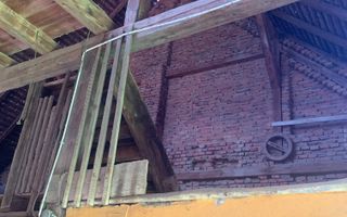 Casă în centrul Cisnădioarei cu 243mp de locuit și teren de 936mp - Poză 12