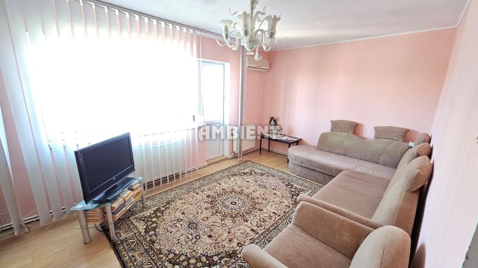 Apartament cu 2 camere, parțial mobilat, zona CENTRU; - Poză 1