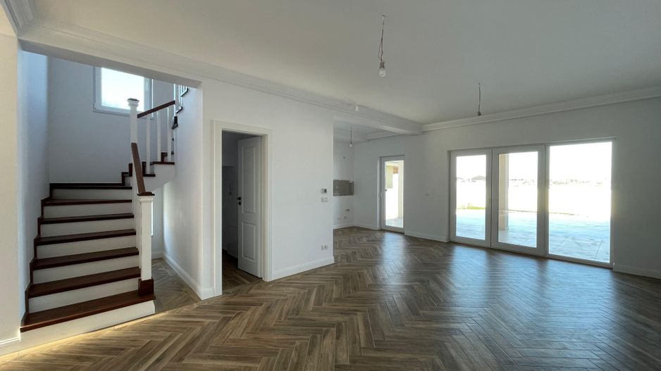 Duplex - 5 camere -toate utilitatile - Mosnita Noua - Urseni - Poză 2