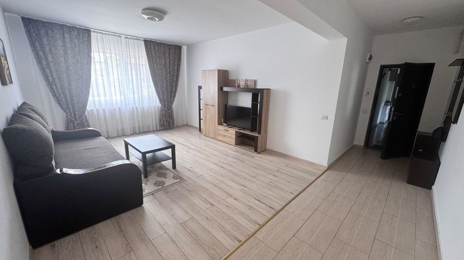AP. 2 CAMERE - PARCARE INCLUSA, CENTRALA PROPRIE, MUTARE IMEDIATA - Poză 2