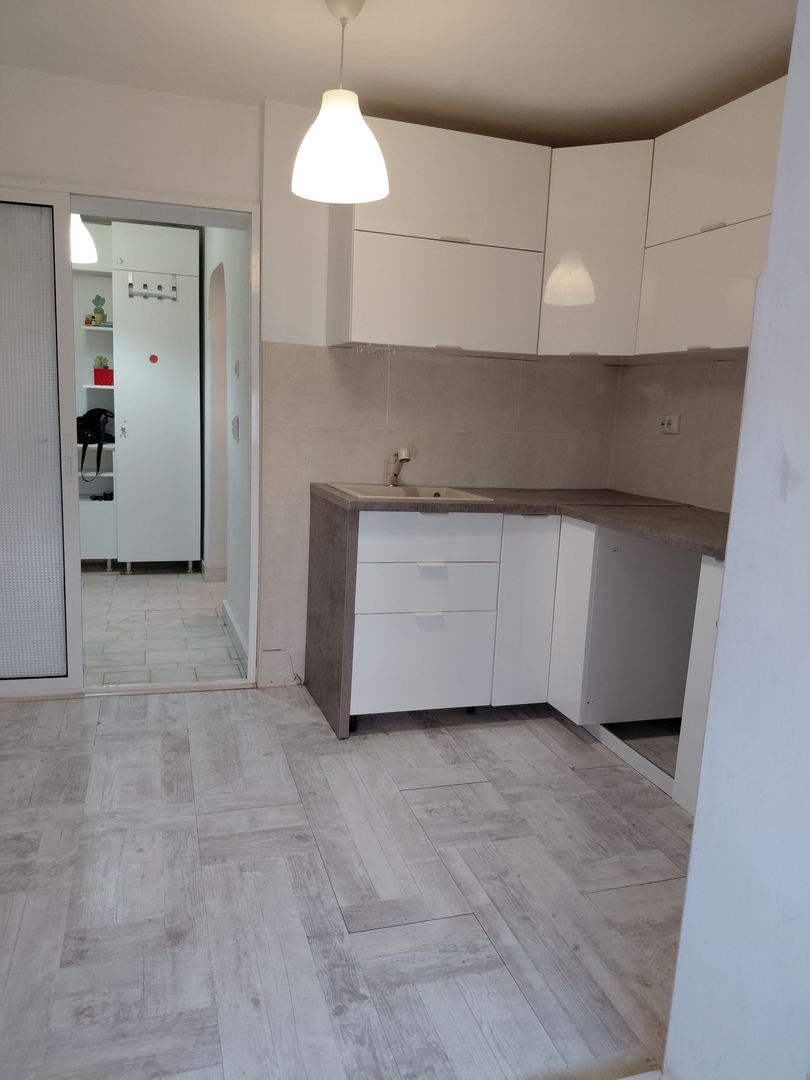 Apartament 3 camere decomandat – Etaj 1/4 – Mazepa 2 - Poză 11