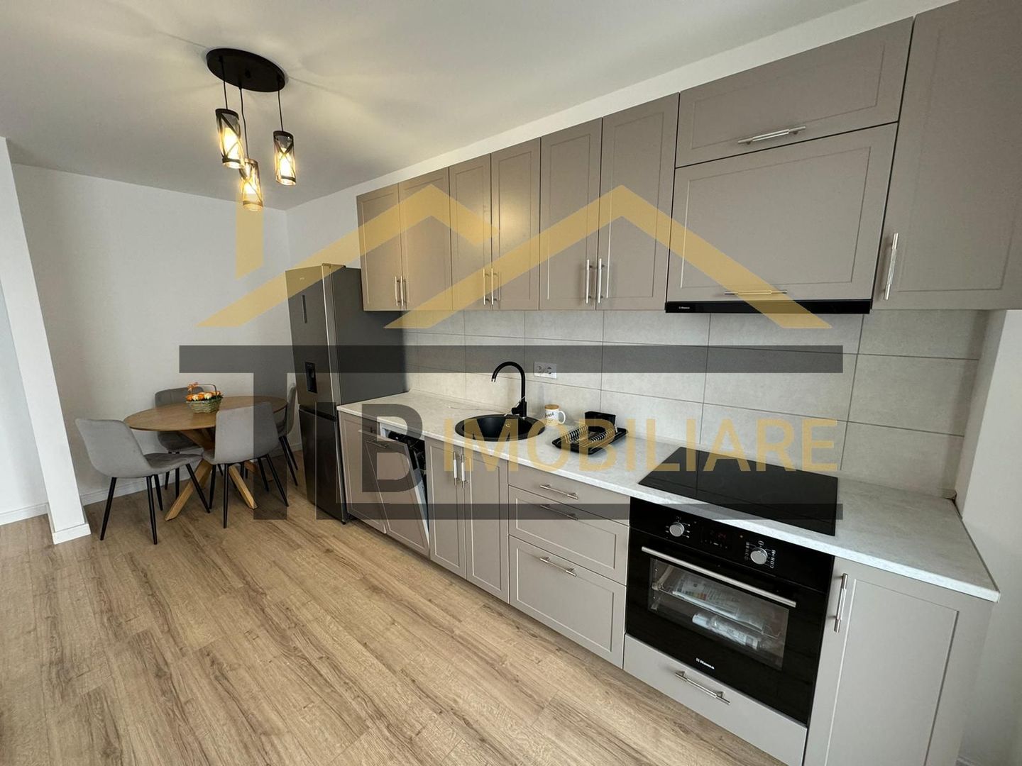 Apartament de 2 camere, 60 mp, parcare, Zona Maurer - Poză 3