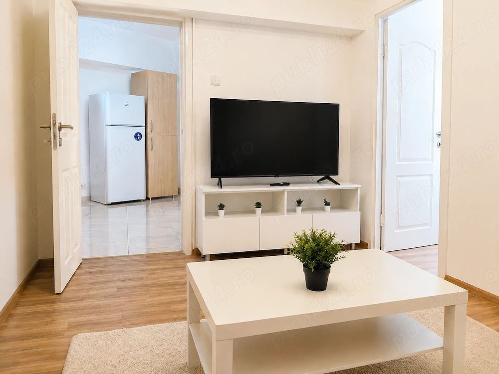 Închiriere Apartament tip studio, TOTUL NOU, ultracentral, la Metrou Unirii - Poză 1