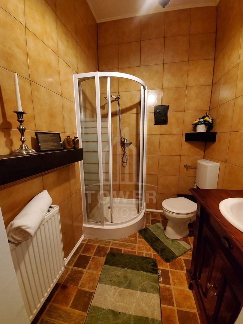 Pensiune de vânzare-9 camere cu baie, restaurant, curte-Apoldu de Sus - Poză 18