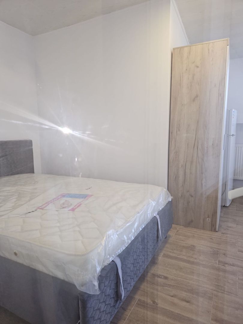 De inchiriat garsoniera etaj 5, Gara, bloc nou, 1000 lei - Poză 3