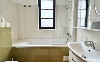 Spațiu, lumină și liniște – 2 Camere în zona Ronat - Poză 8