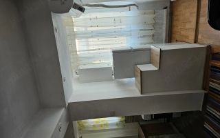 Garsonieră de închiriat în cartierul Tudor, lângă Iulius Mall - Poză 3