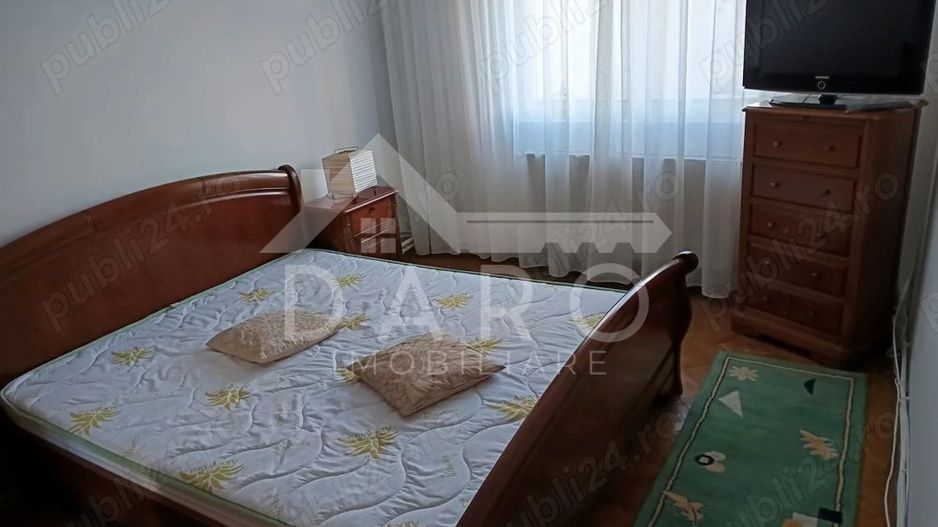Vând apartament cu 2 camere în Tg Mureș, zonă centrală - Poză 4