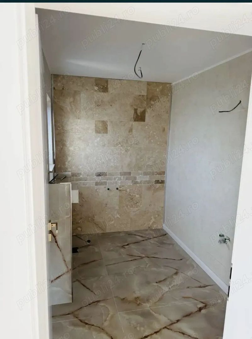 Casa  modernă P+1 zona Nord - Poză 5