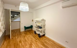 Chirie | Vilă 5 camere 170mp | Parcare | Jacuzzi | Curte privată - Poză 15