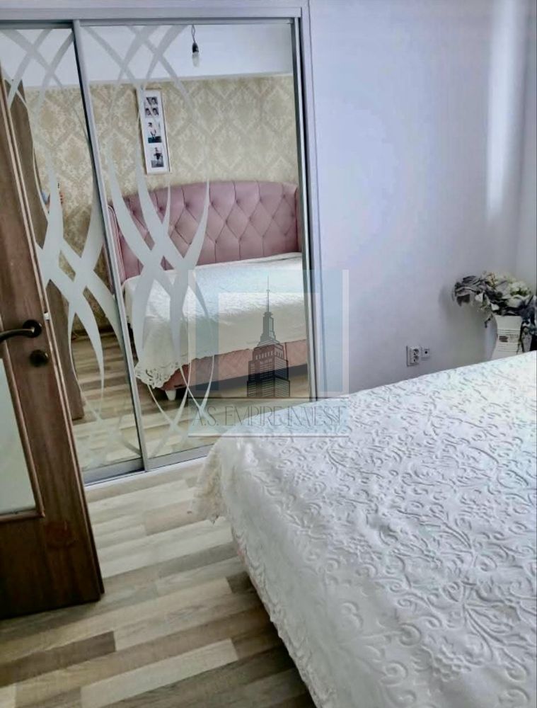 Apartament 3 camere - zona Tractorul - Poză 4
