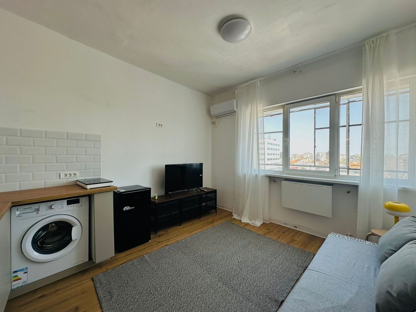 Studio Cozy | Universitate | - Poză 2