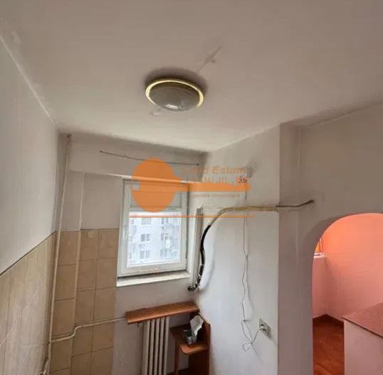 Garsoniera Drumu Taberei (10min metrou Tudor Vladimirescu) - Poză 3