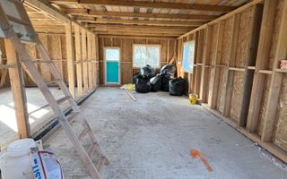 Casă de vânzare în Popești – ideală pentru liniște și aer curat - Poză 6