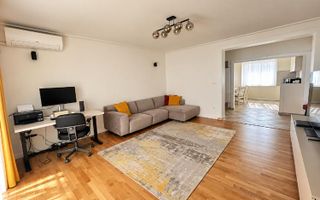 Apartament  3 camere zona Aradului  2 băi, 2 balcoane - Poză 1