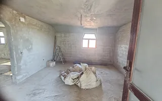 Vila generoasa cu piscina,garaj subteran si curte cu terasa-Turda - Poză 18