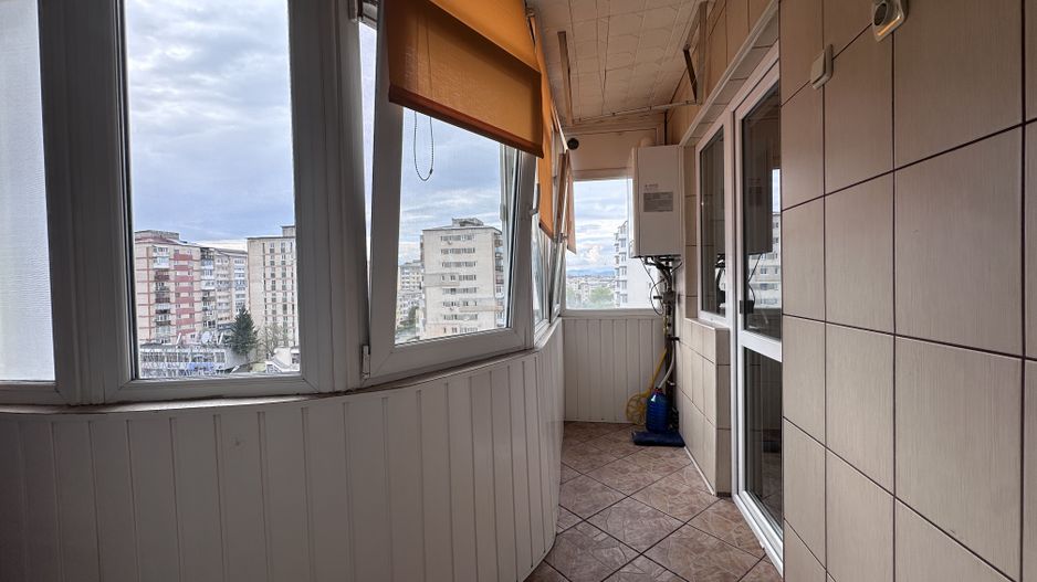 Vanzare apartament cu 4 camere luminos, vedere deschisă-Targoviste-M5 - Poză 11