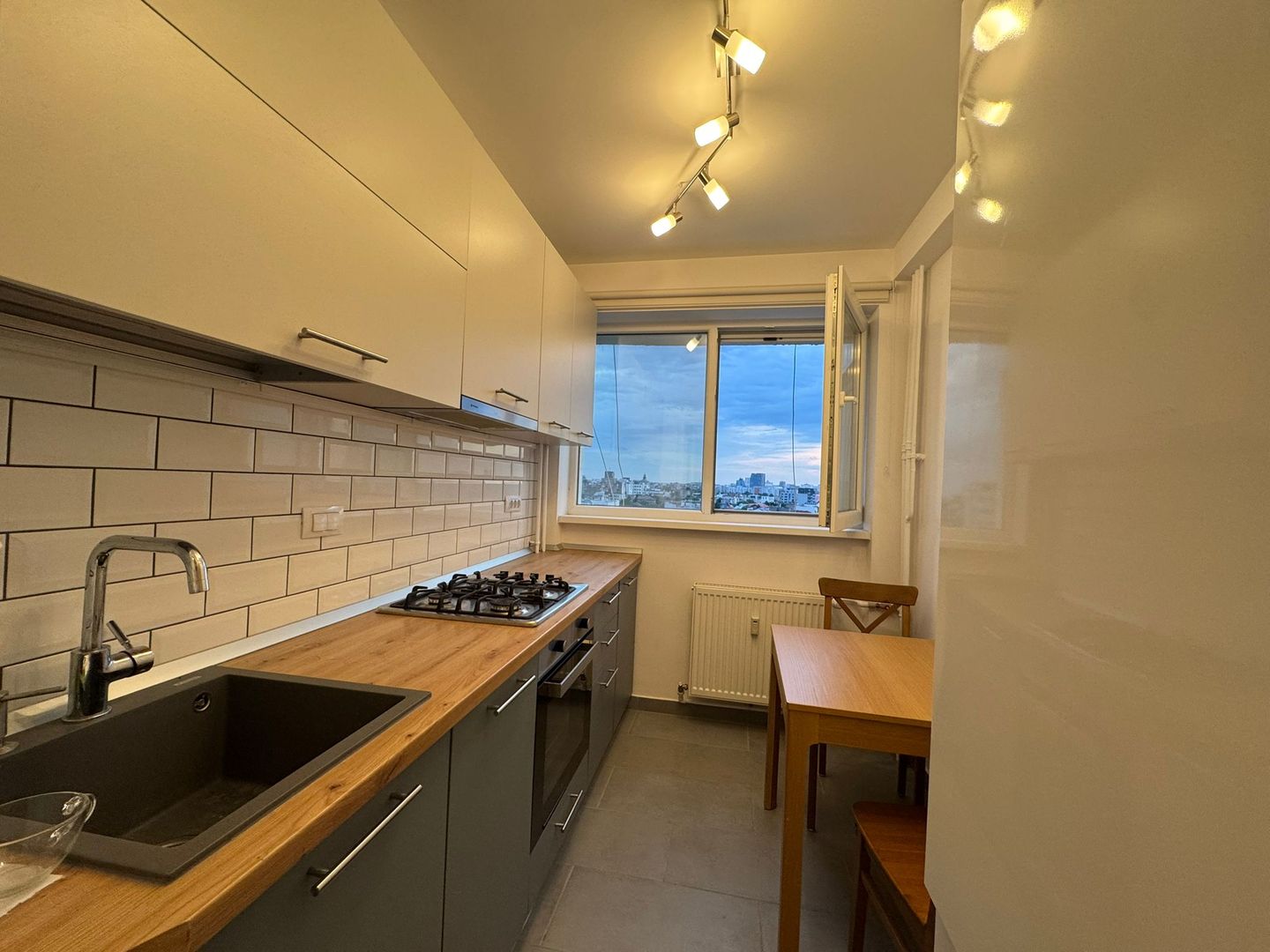 APARTAMENT DE 3 CAMERE | ZONA MIHAI BRAVU | METROU | CENTRAL | - Poză 4