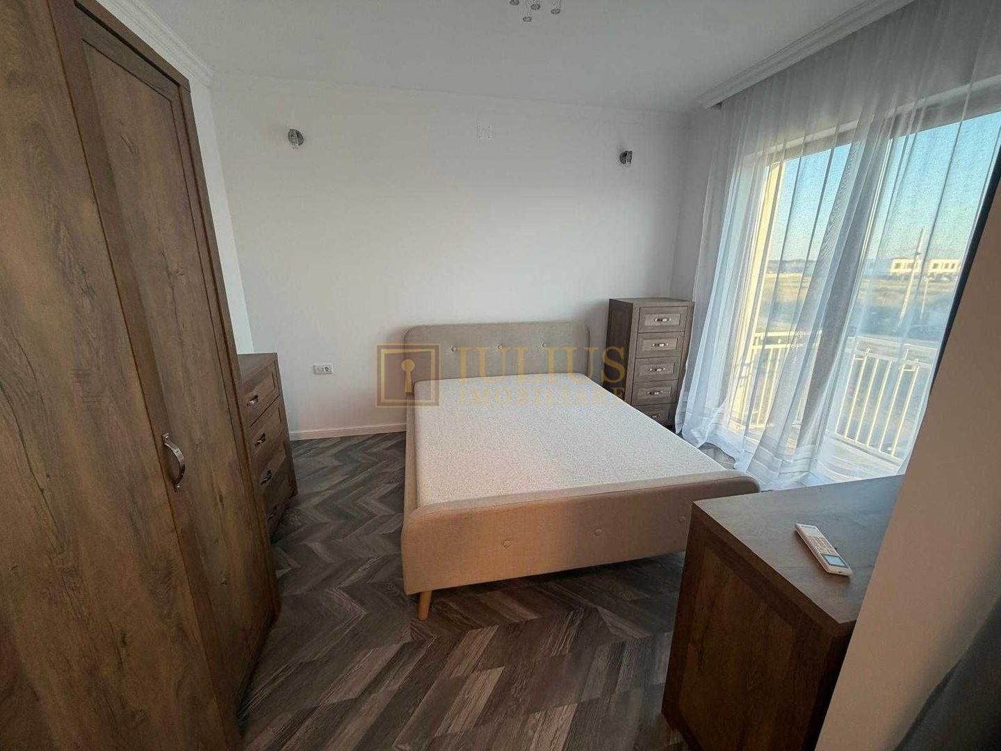 Duplex Mosnita Noua| 4 camere-3 dormitoare| curte proprie| loc de parcare - Poză 7