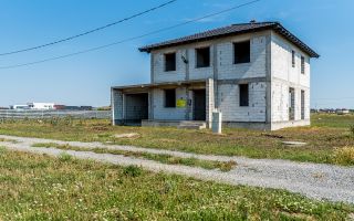 Vilă cu 5 camere | teren 1000 mp | cartier San Paolo (lângă Westfield) - Poză 1