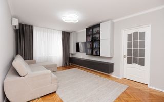 Apartament cu 4 camere spre vânzare, strada Romană, Centru - Poză 1