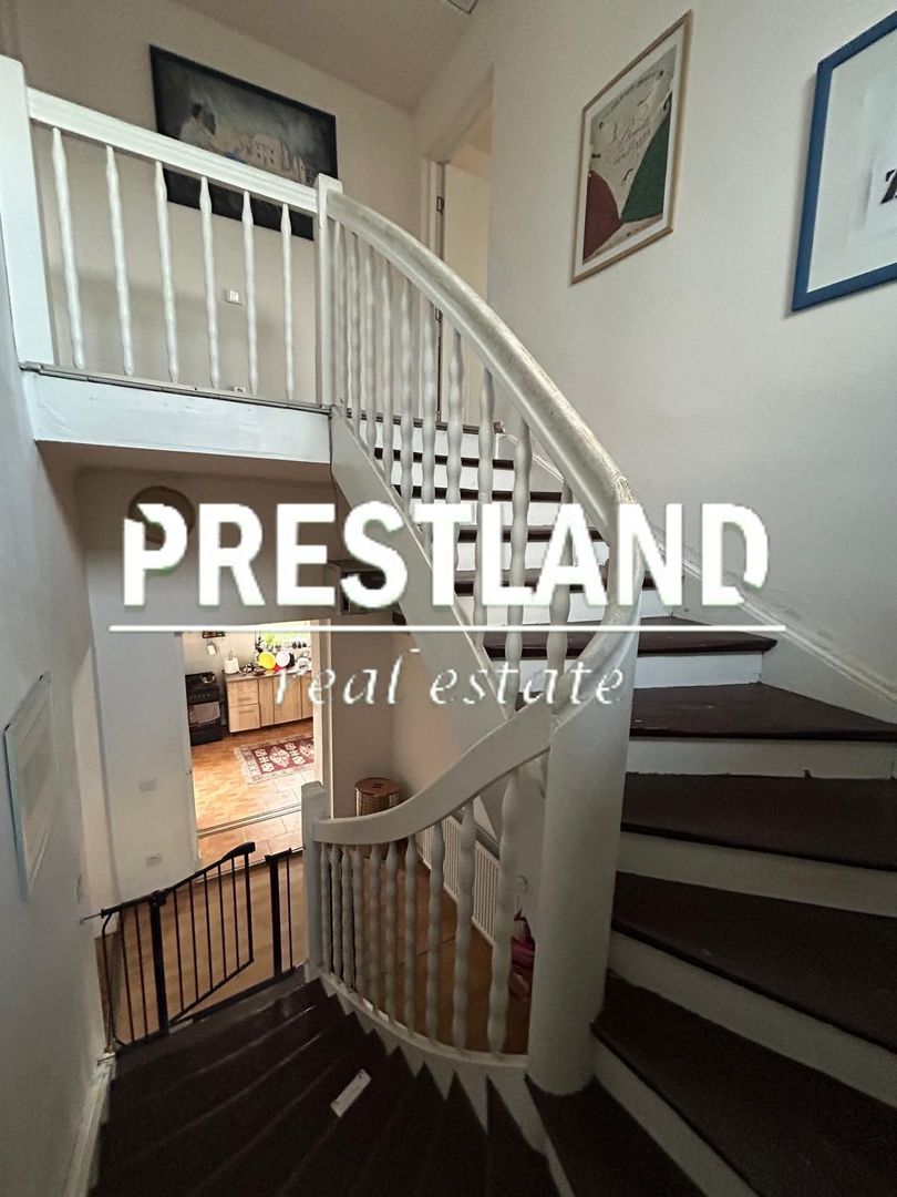 Pet Frendy !! Casa E+P+E în Viile Sibiului !! - Poză 3