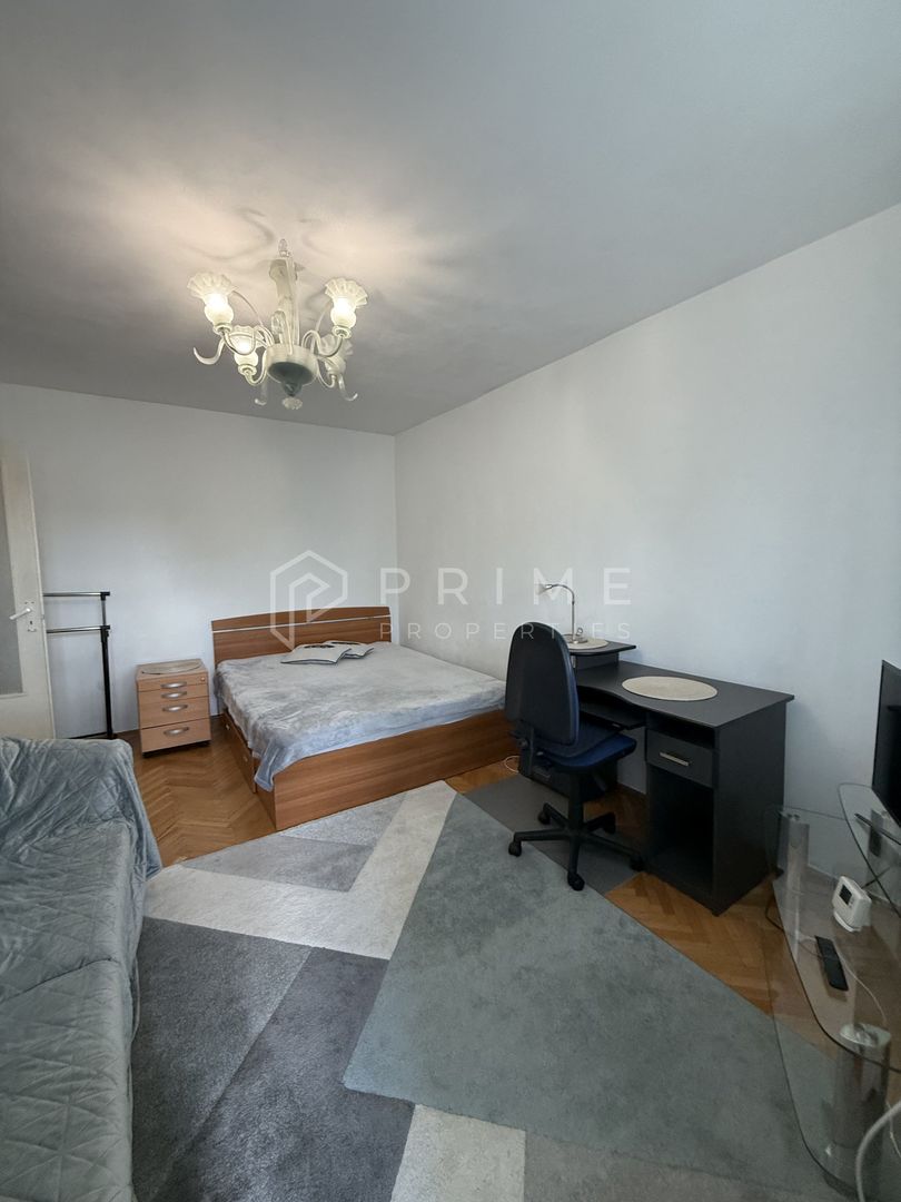Apartament 3 camere de închiriat – Dâmbu, etaj 1, ideal pentru studenț - Poză 1