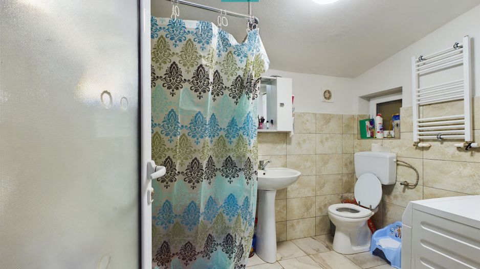 Proprietate imobiliară cu potențial extraordinar! - Poză 29