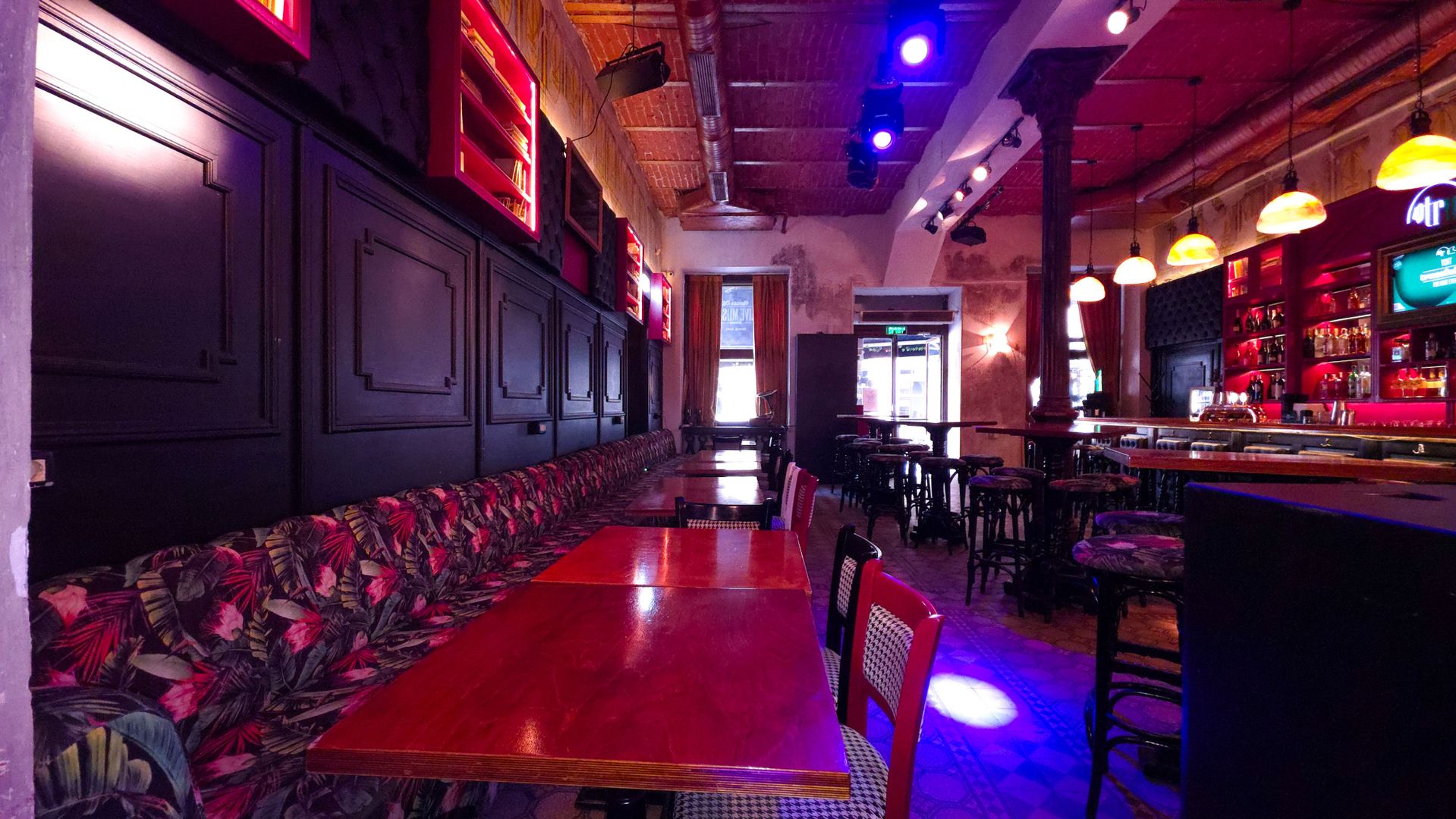 Business de vânzare – Club / Pub premium în Centrul Vechi, Str. Covaci - Poză 6