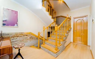 Casă în Chișinău, de vânzare, cu suprafața de 270 m2 pe teren de 6 ari or. Codru. - Poză 13