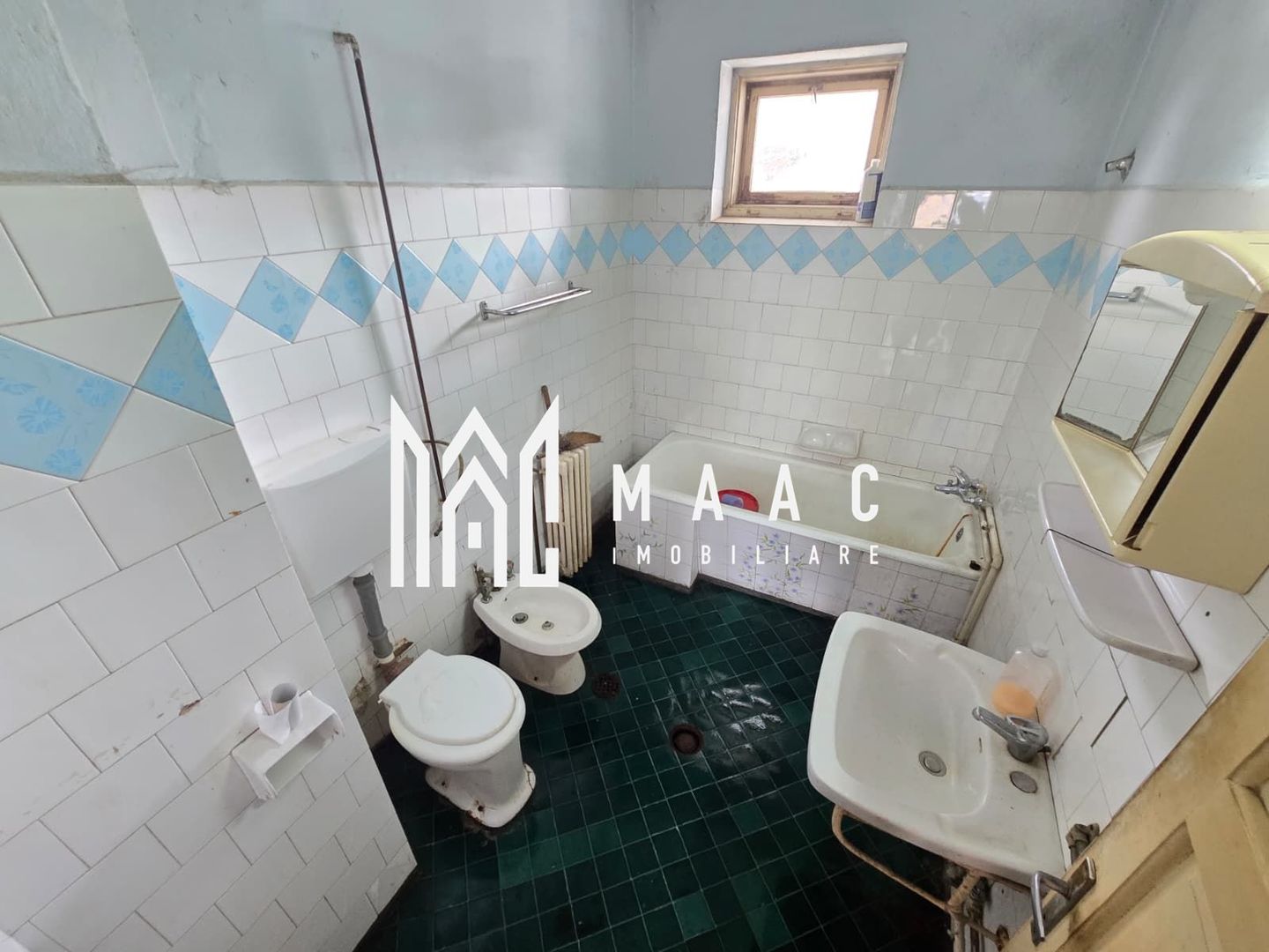 Apartament la casa 4 camere 300 teren zona Centrala - Poză 7