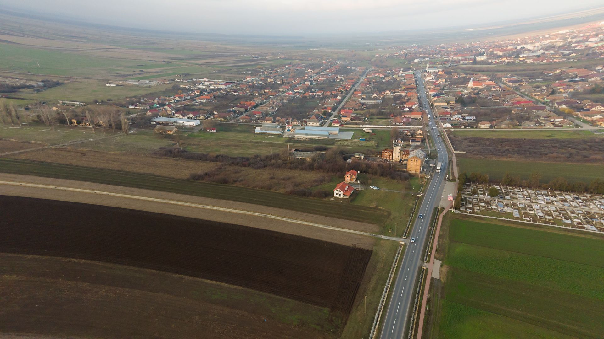 33 parcele intravilane 2 ha în Chișineu-Criș - Poză 25