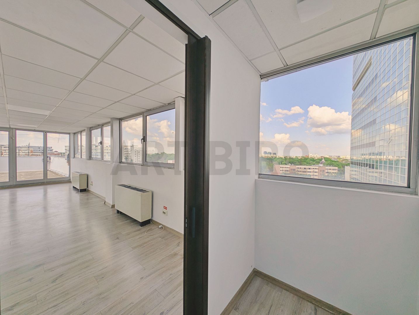 Zero comision, 45mp birou versatil Piata Victoriei, 10' metrou - Poză 4