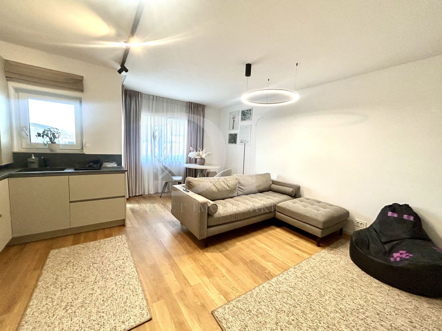 Apartament la cheie / etaj intermediar / Zona Vivo - Poză 3