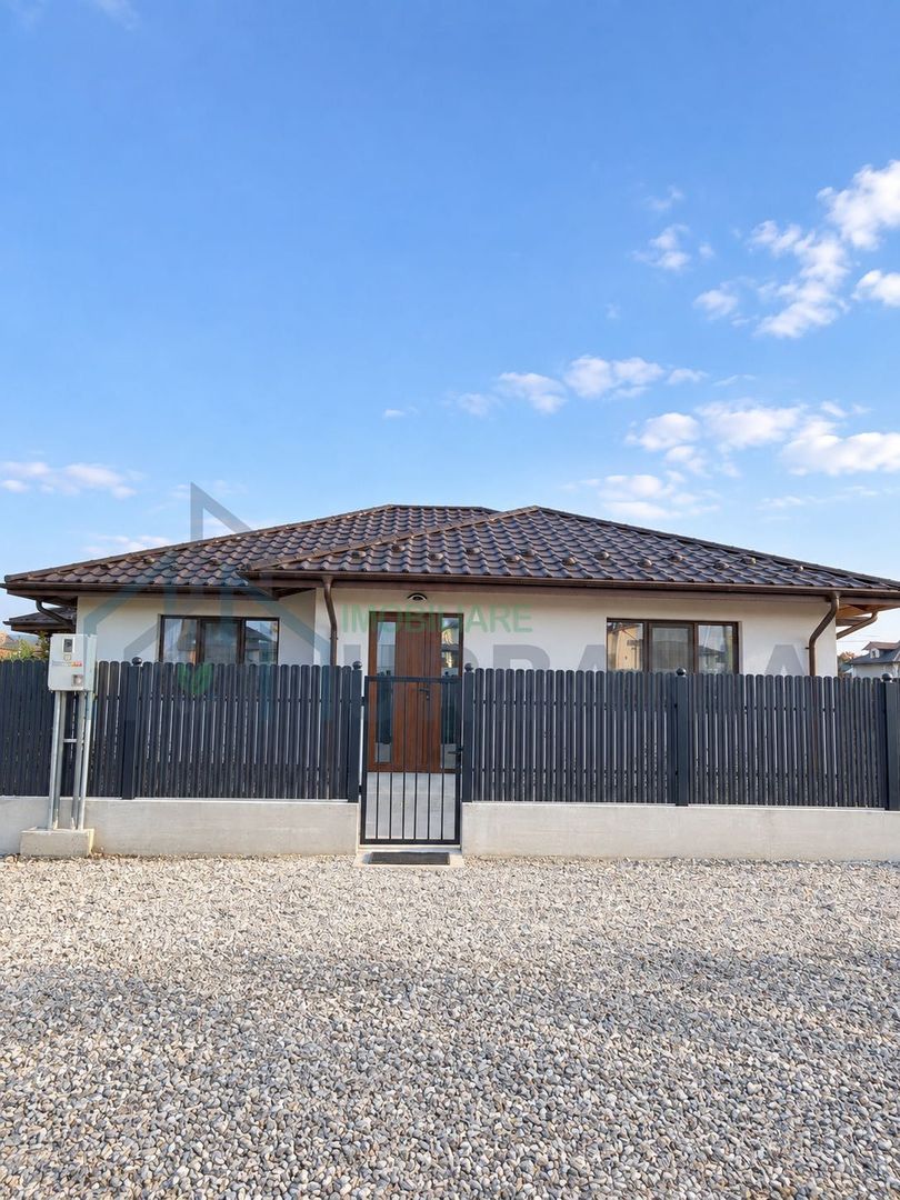 Casă de vânzare în Holboca, strada Colinei – zonă în dezvoltare, 2 dormitoare, 425 mp teren - Poză 2