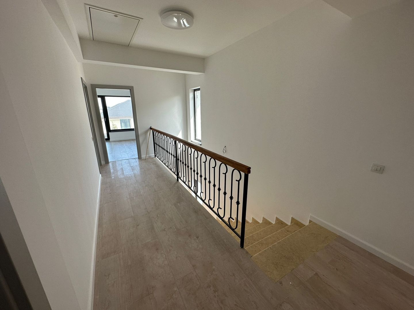 O oază de liniște și eleganță contemporană în inima Tunariului - Poză 6